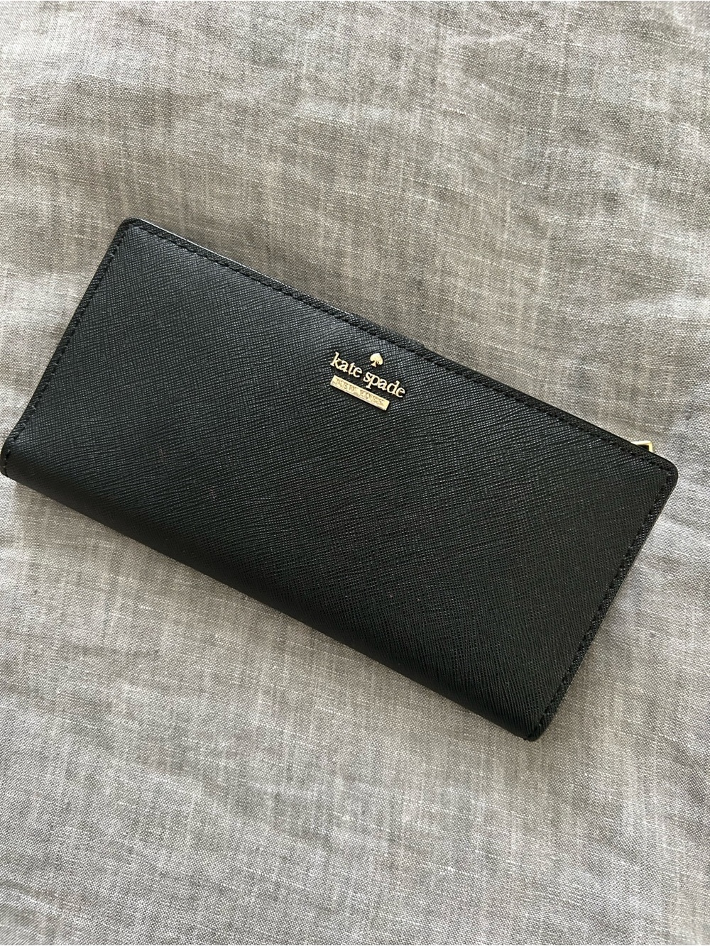 Kate Spade Black Leather Wallet – Classic Bifold with Gold Hardware
